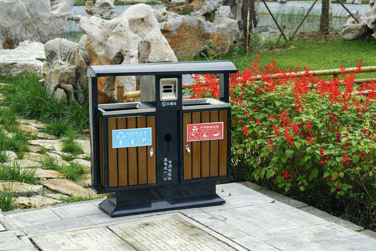 景區垃圾桶
