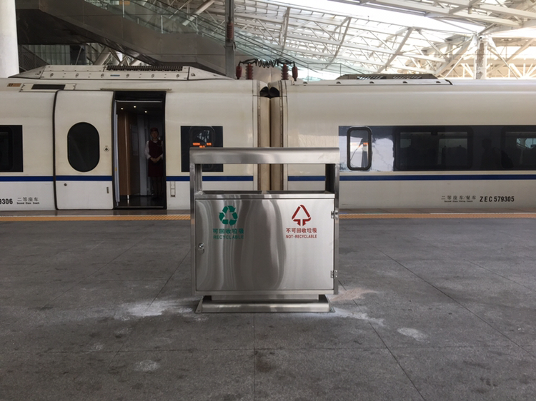 不銹鋼垃圾桶 不銹鋼垃圾桶